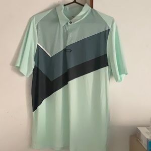Oakley - DriFit Shirt - Size Medium